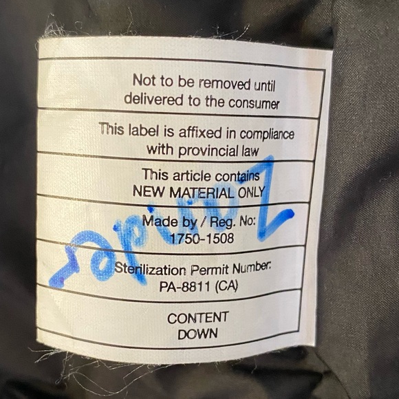 Patagonia | Kids’ Reversible Down Sweater Hoody (XS 5-6) - Picture 6 of 10